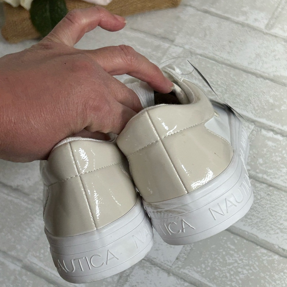Nautica Women's Classic White Sneakers - Picture 6 of 8